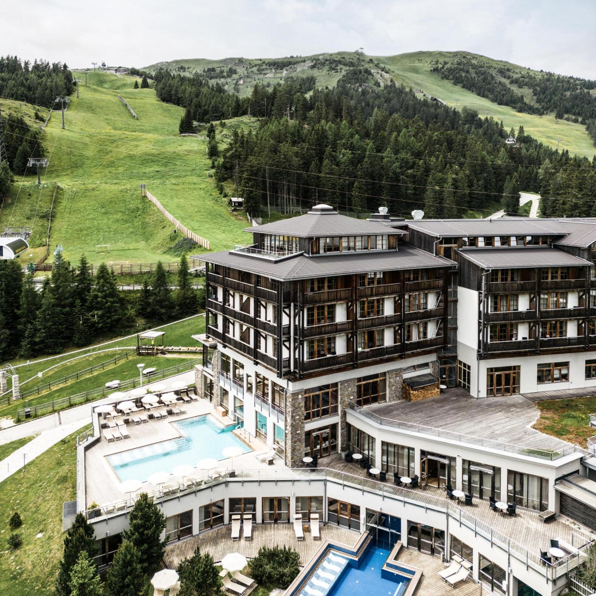 Falkensteiner Aktiv & Familienhotel Cristallo Superior 카트슈베르그호헤 외부 사진